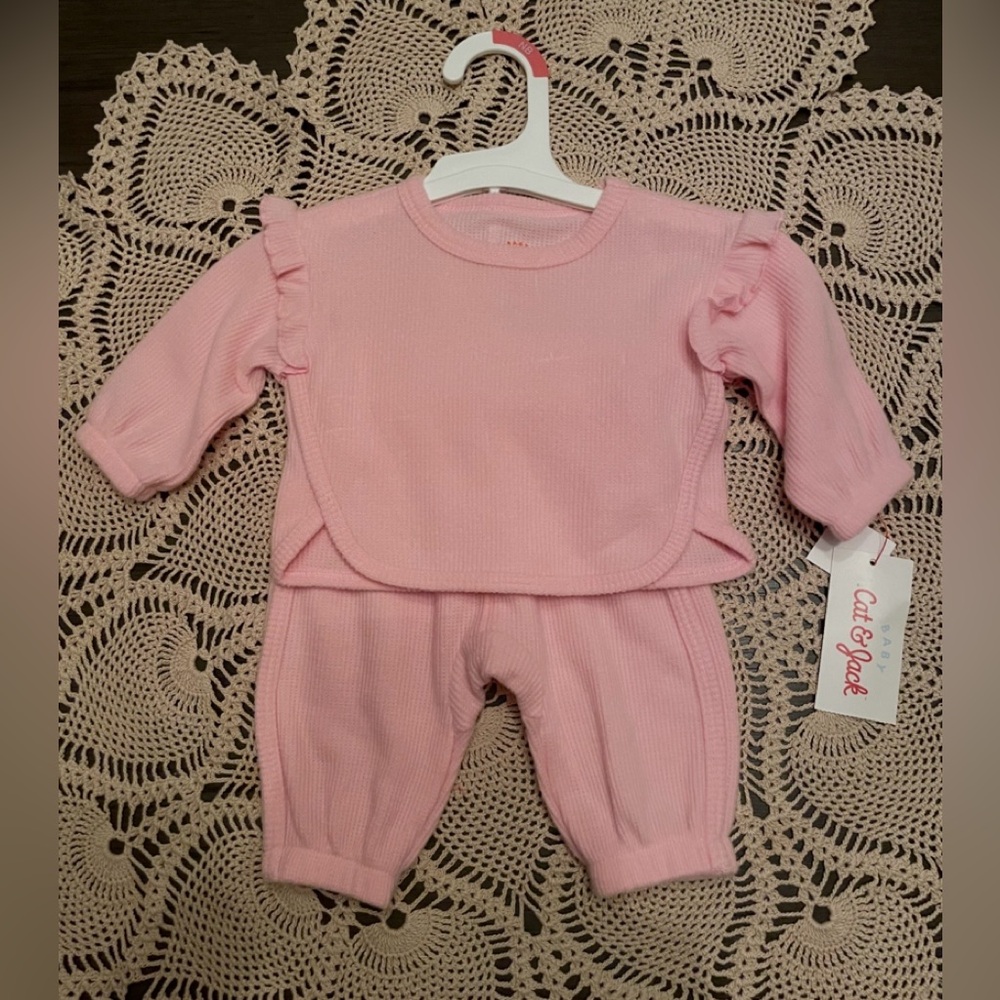 Cat & Jack Baby girl NB outfit